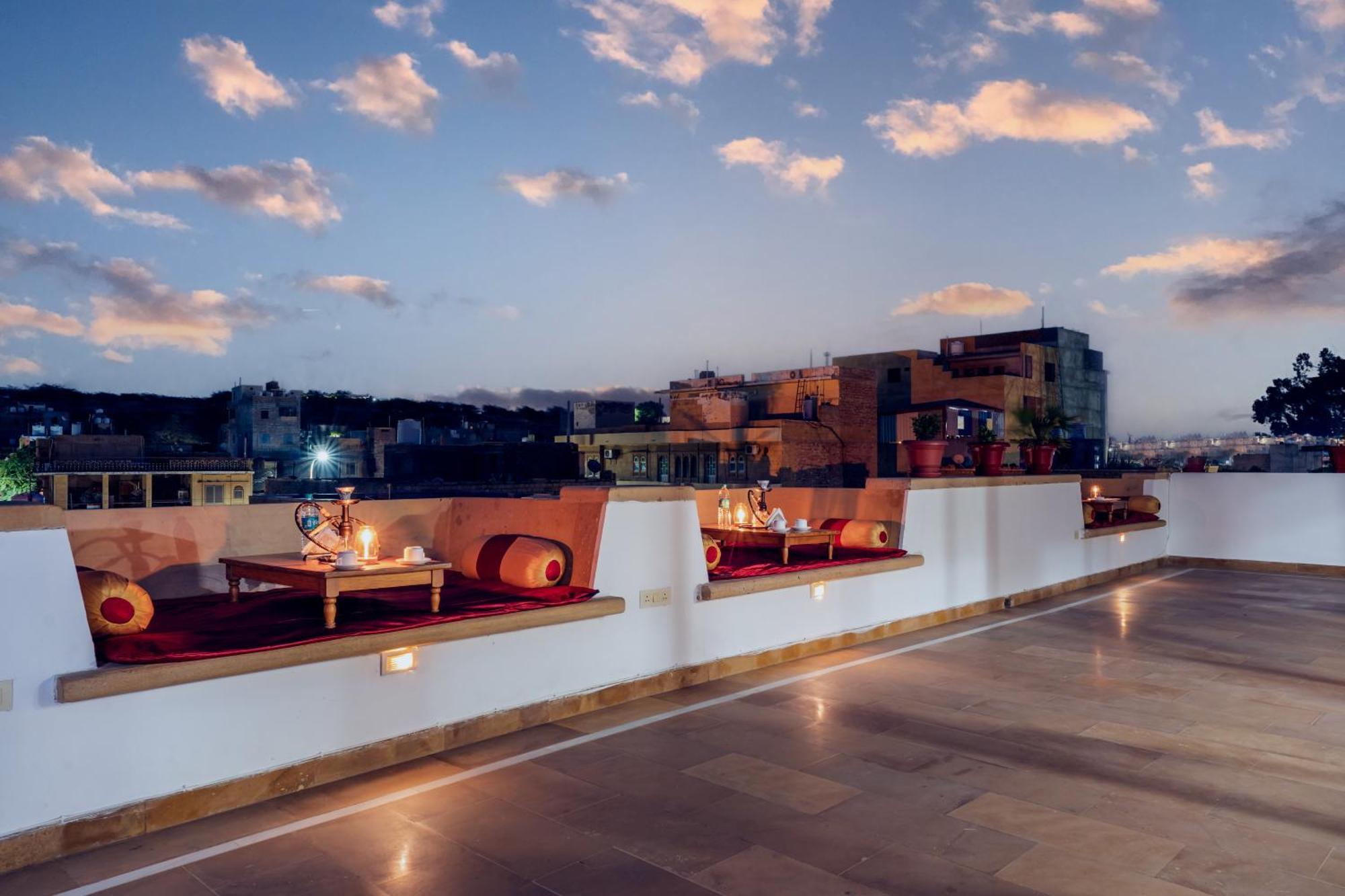 The Legend Haveli Hotell Jaisalmer Exteriör bild