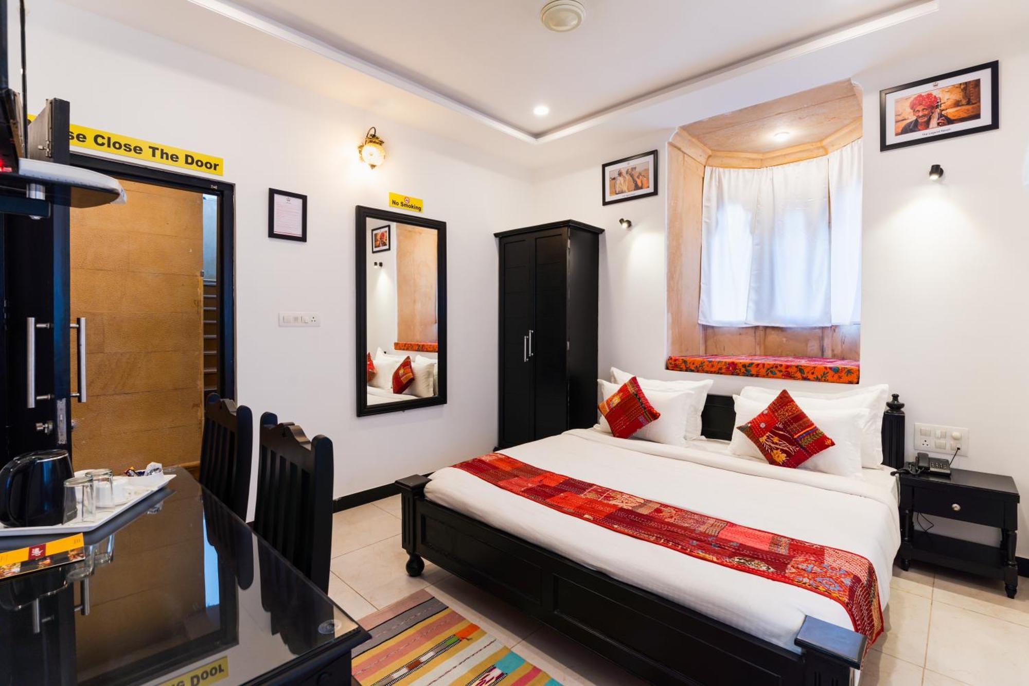 The Legend Haveli Hotell Jaisalmer Exteriör bild